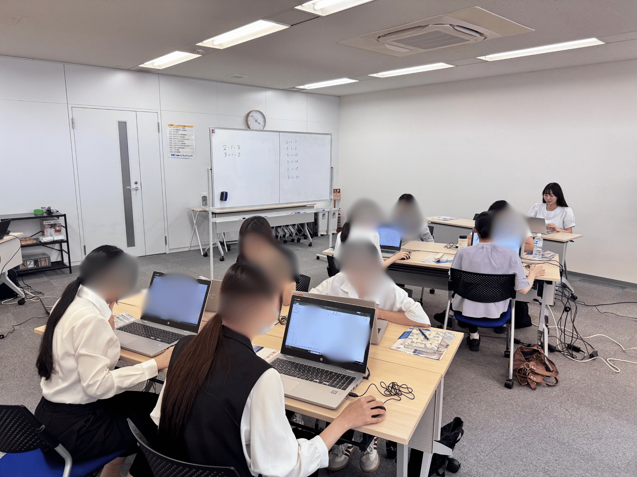名称未設定のデザイン (1).png
